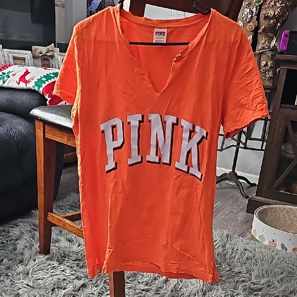 PINK Victoria's Secret Orange Women's Vneck Top. Like NEW!!!
